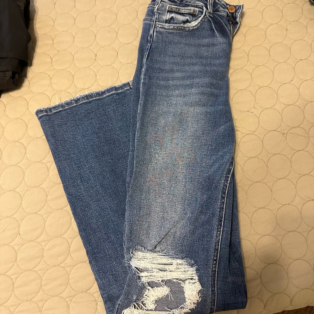 Bootcut Flare Jeans with Ripped Knee